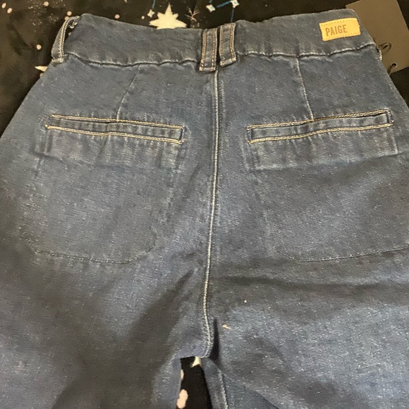 paige flare cargo denim pockets - Picture 5 of 6